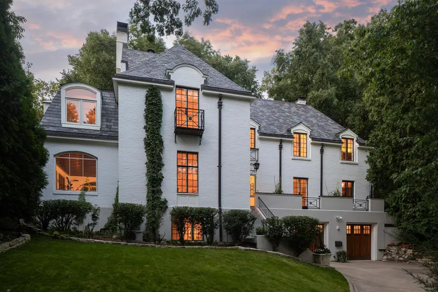 3316 W 34 1/2 Street, Minneapolis, MN 55416 - #2