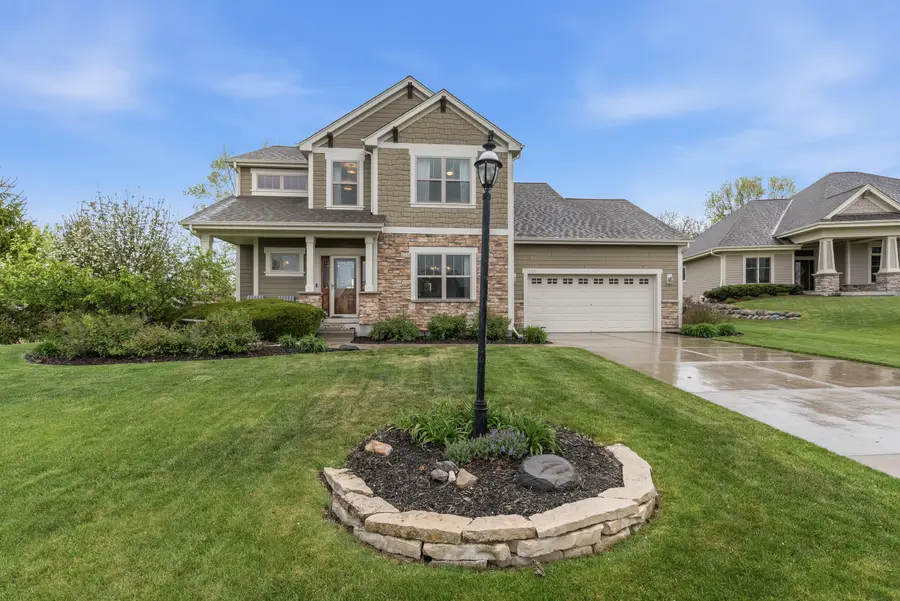 3967 Oakmont Trl, Waukesha, WI 53188 - #2