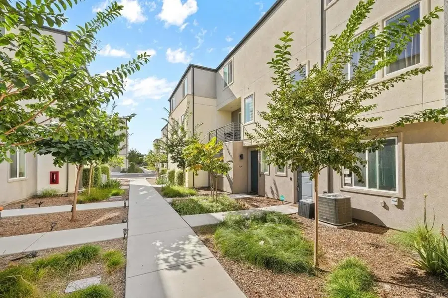 5261 Beachfront Cove Street #174, San Diego, CA 92154 - Image #2