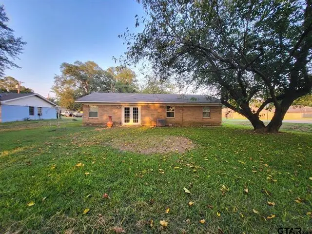 600 Cypress, Pittsburg, TX 75686 - #3