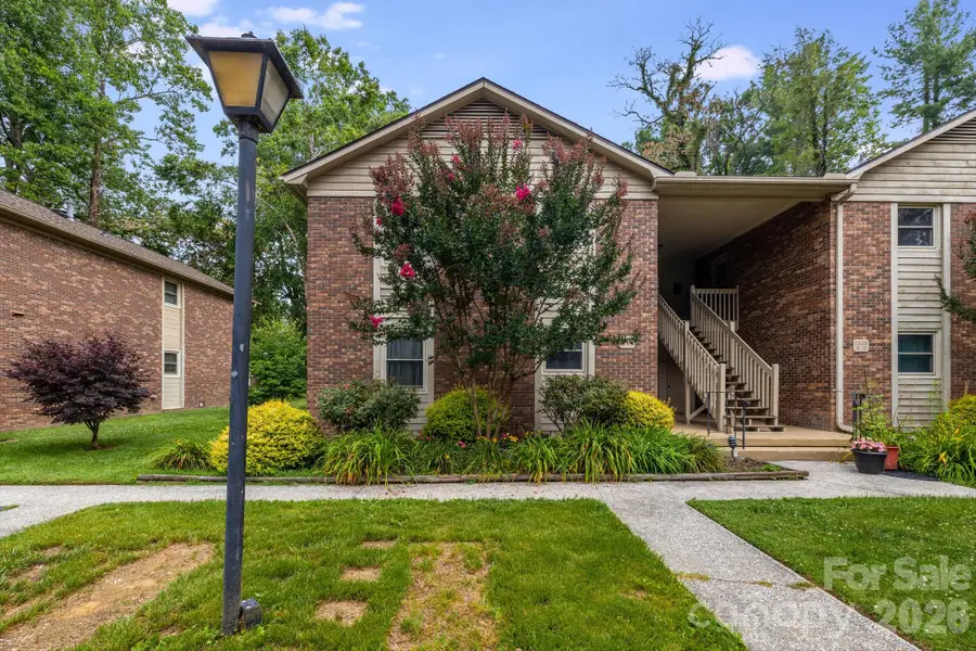 1325 4th Avenue W #C, Hendersonville, NC 28739 - #2