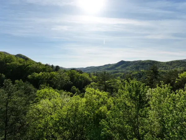15 Sunset Road, Sevierville, TN 37862