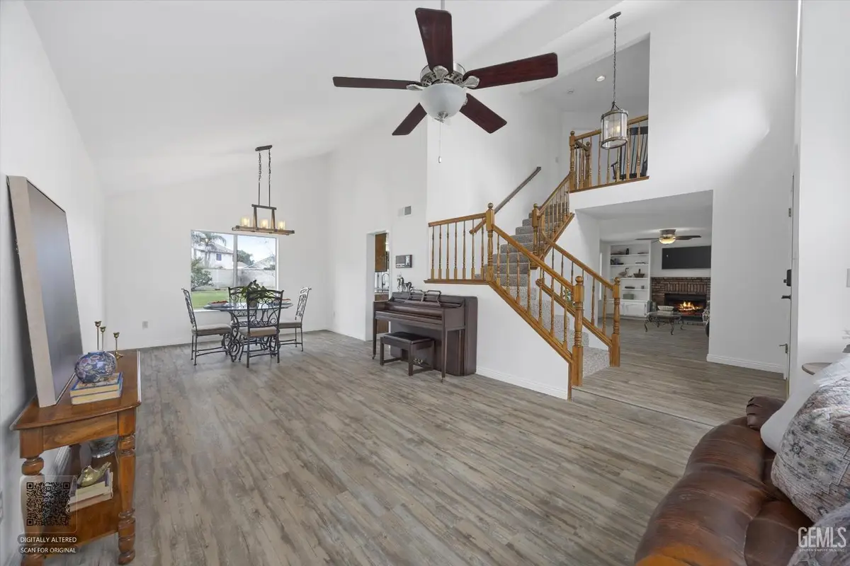 601 LAS ARENAS COURT, Bakersfield, CA 93314 - #1