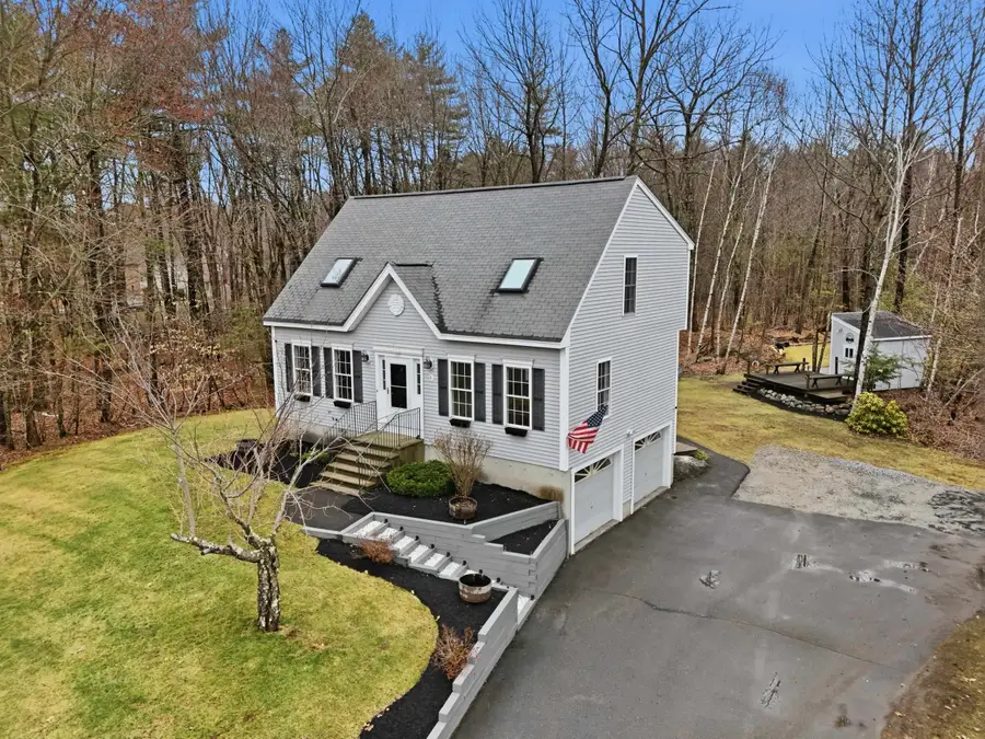 41 Drew Woods Drive, Derry, NH 03038 - #3