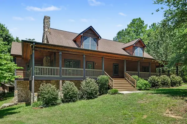 121 Mossy Rock Trail, Iron Station, NC 28080
