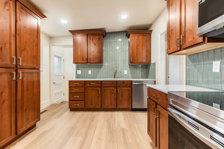 109 W 900 S, Bountiful, UT 84010 - #3