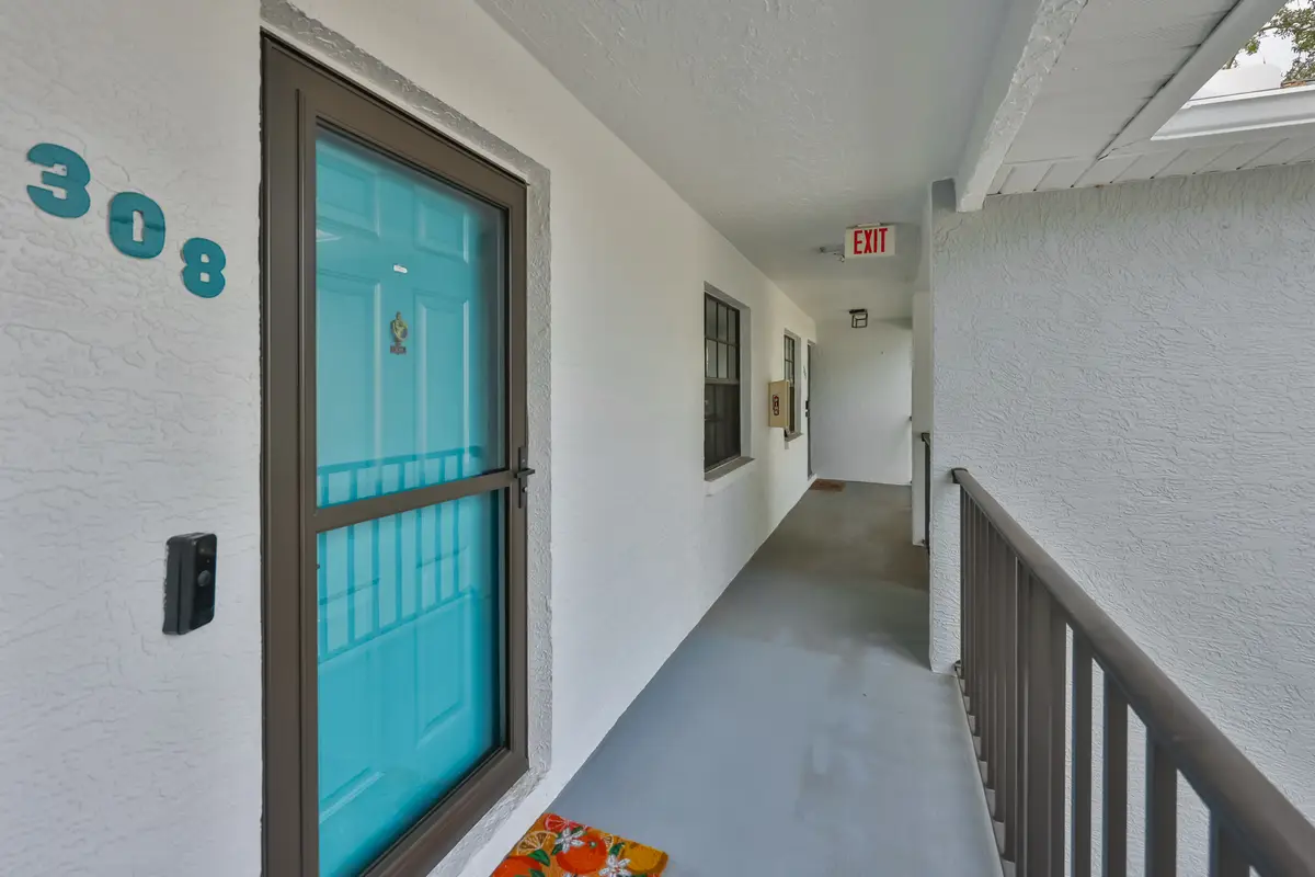 11800 Park Boulevard #308, Seminole, FL 33772 - #1