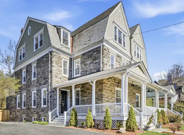 205 W Highland Ave, PHILADELPHIA, PA 19118