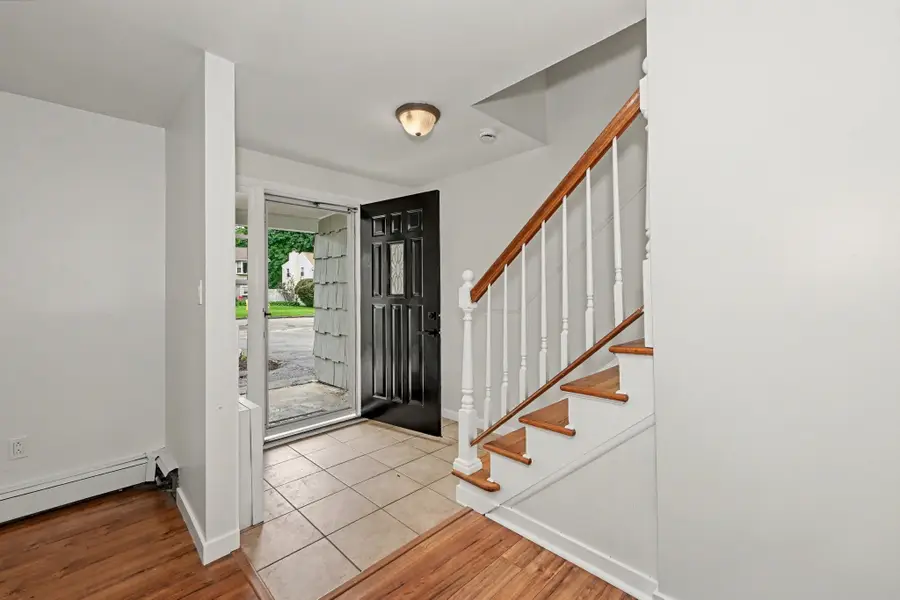44 Barmore Drive West, Stamford, CT 06905 - #3