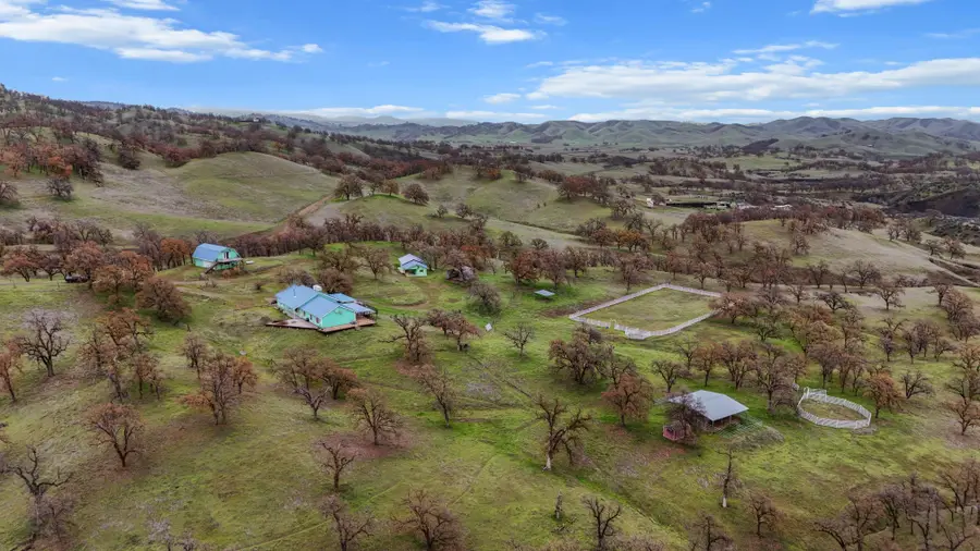 4255 Marcella Road, Igo, CA 96047 - #2