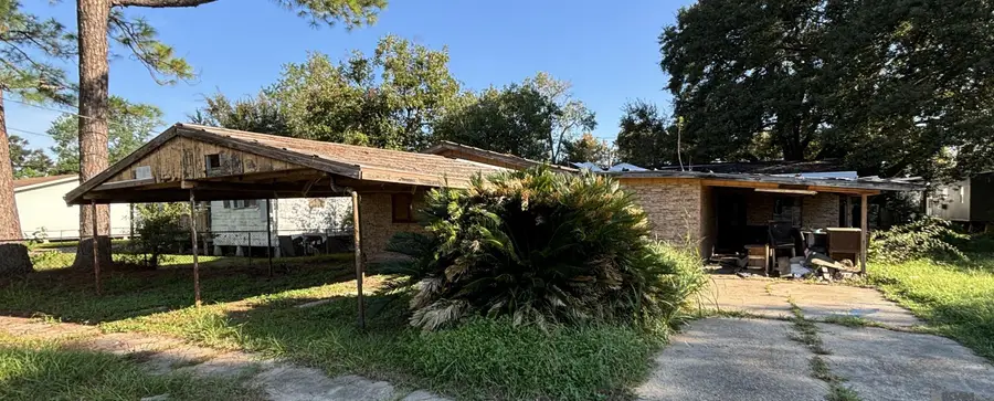1703 Juanita St, New Iberia, LA 70560 - #3