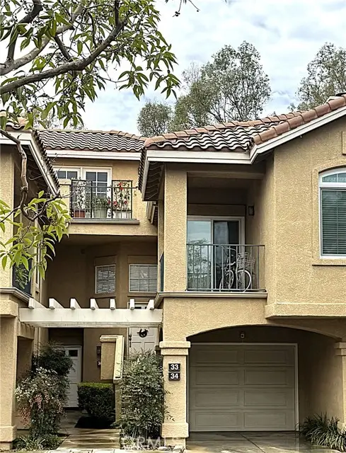 8215 E White Oak Ridge #33, Orange, CA 92869