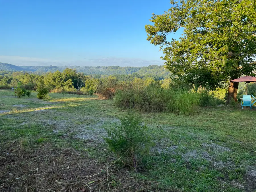 825-835 Glenns Creek Road, Frankfort, KY 40601 - #2