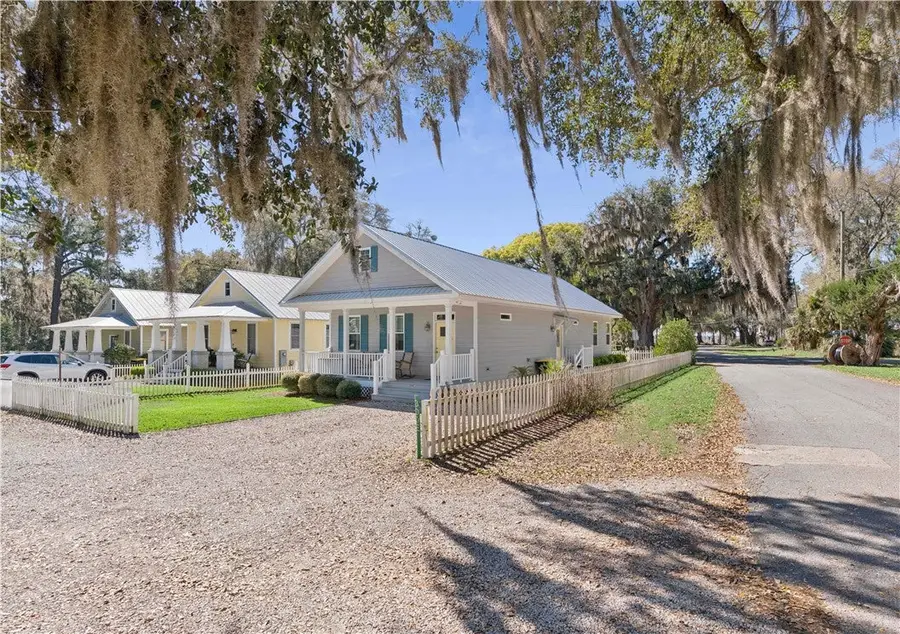 300 Second Street E #E, Darien, GA 31305 - #3