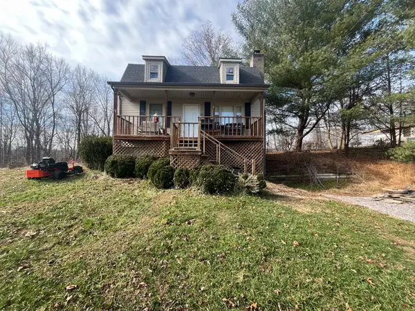 397 Whitaker Lane, Tazewell, TN 37879