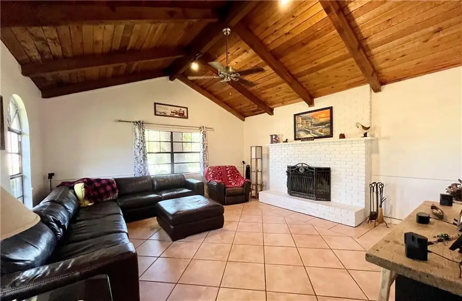 3329 10th Street Sw, Vero Beach, FL 32968 - #2