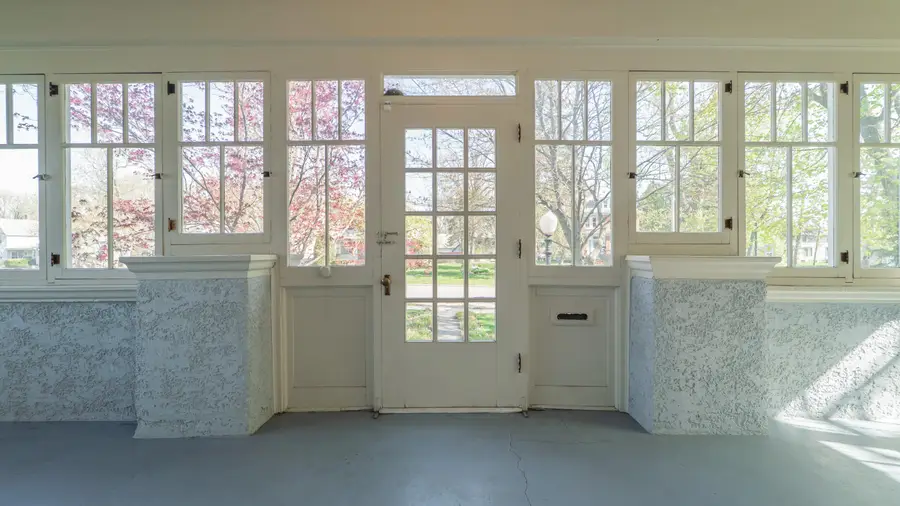 531 E Joliet Street, Crown Point, IN 46307 - Image #3