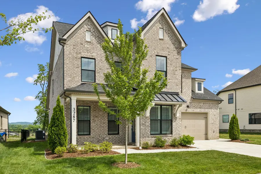 3287 Sassafras Ln, Thompsons Station, TN 37179 - #3