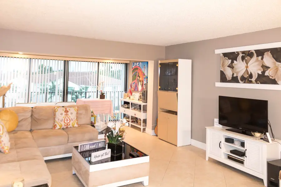 4100 Tivoli Court #301, Lake Worth, FL 33467 - #3