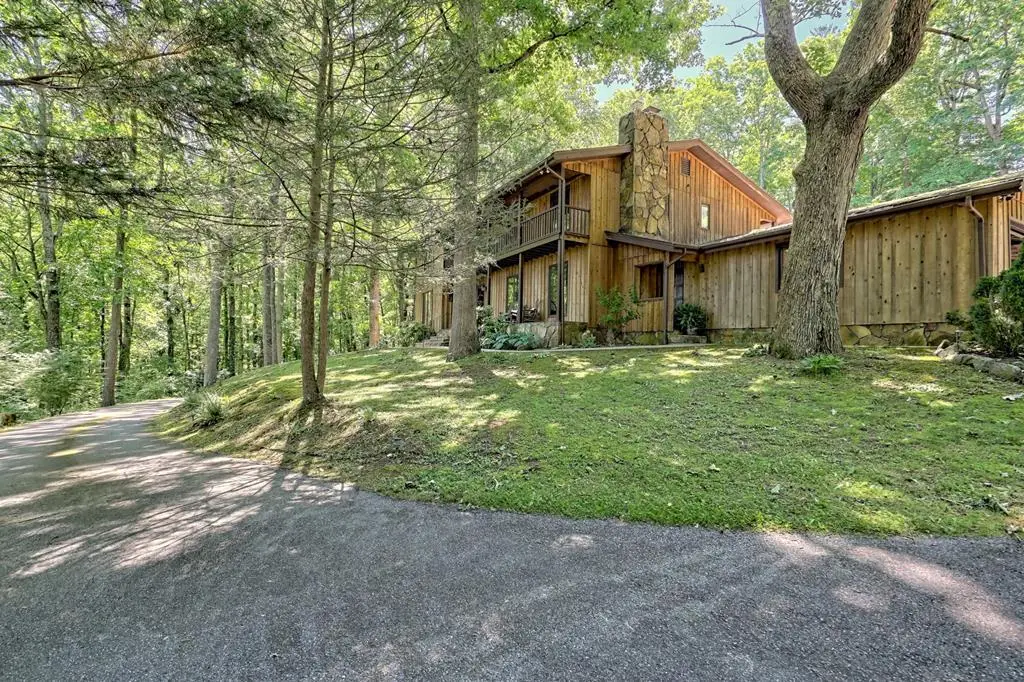 192 Brookwood Drive, Blairsville, GA 30512 - Image #1