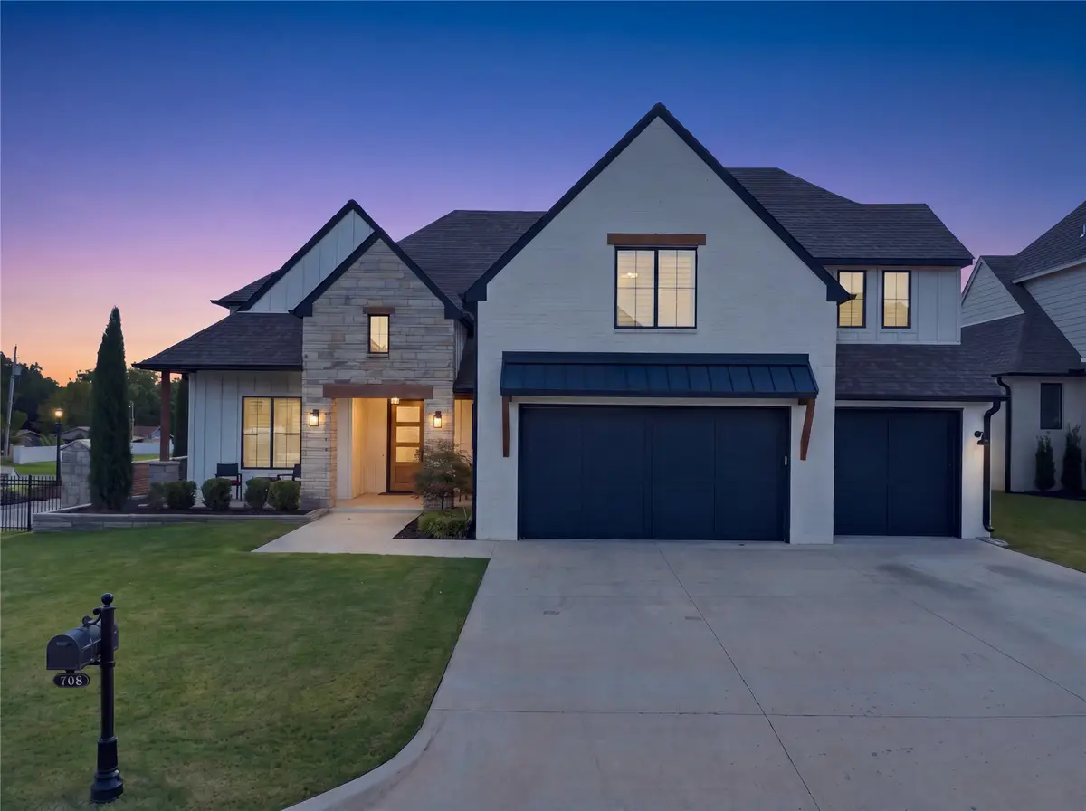 708 W 110 Place S, Jenks, OK 74037 - #1