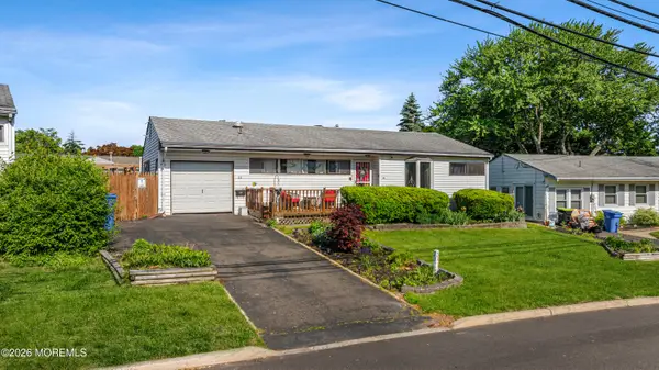 -23 Villanova Road, Old Bridge, NJ 08859