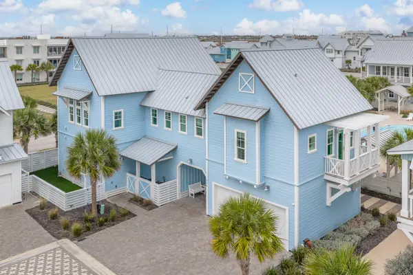 636 Kings Crown, Port Aransas, TX 78373