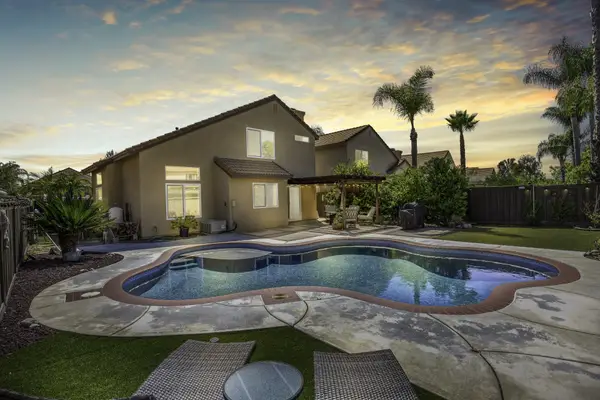 32000 Calle Espinosa, Temecula, CA 92592