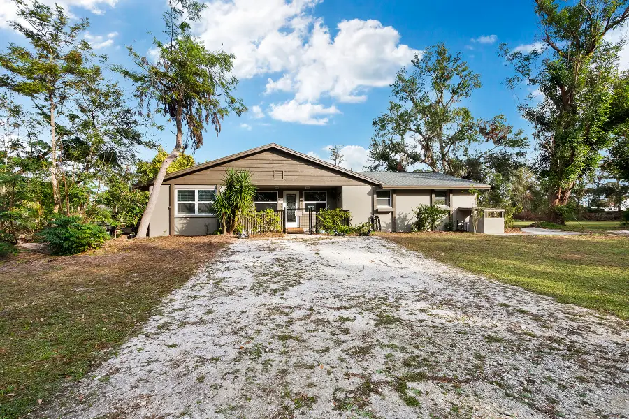 5645 Churchill Downs Road, Sarasota, FL 34241 - Image #3