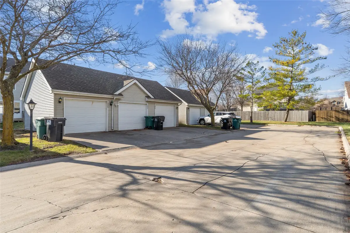 356 NW Georgetown Boulevard, Ankeny, IA 50023 - Image #1