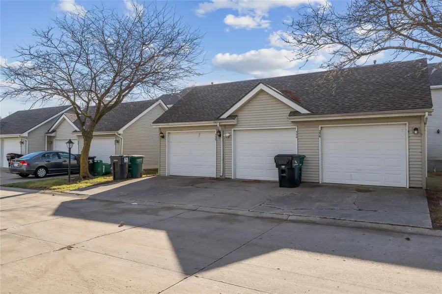 356 NW Georgetown Boulevard, Ankeny, IA 50023 - Image #2