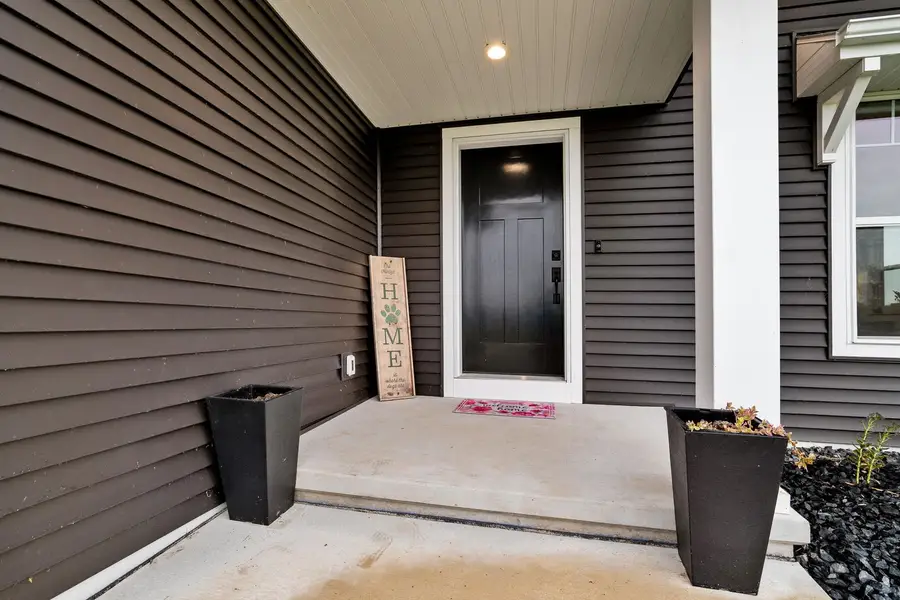 1429 Harbor Lights Rd, Suamico, WI 54173 - #3