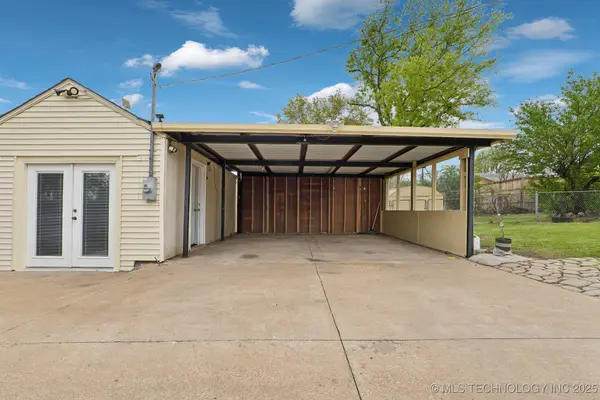 204 S Jamestown Avenue, Tulsa, OK 74112