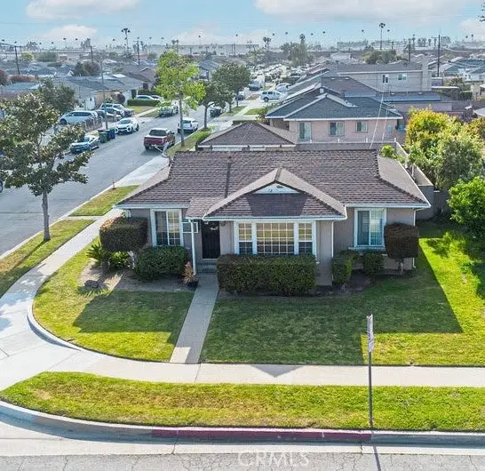 13719 S San Pedro, Los Angeles, CA 90061 - Image #1