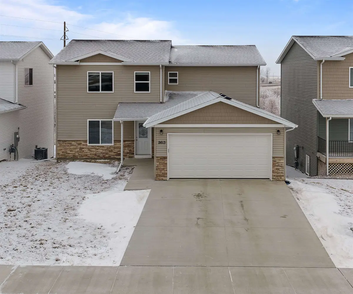 2613 NW Granite Drive, Minot, ND 58703 - #1