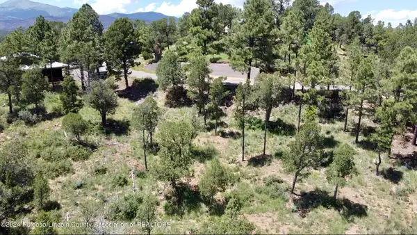 732 Center Street, Ruidoso, NM 88345