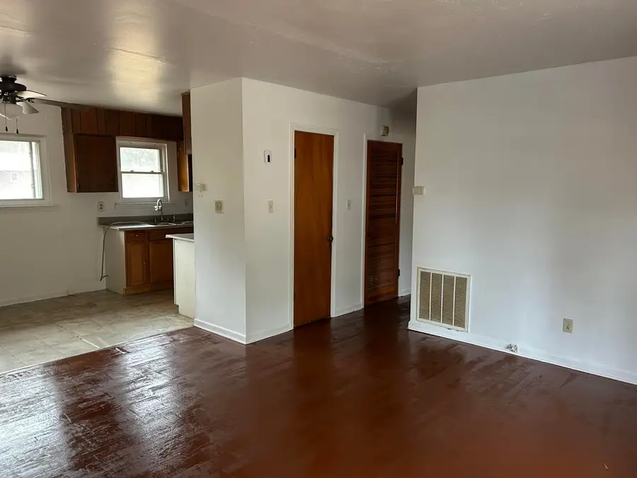 320 Hospital Drive, Washington, GA 30673 - #3