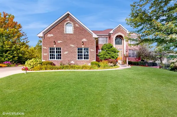 7230 Bonnie Drive, Lakewood, IL 60014