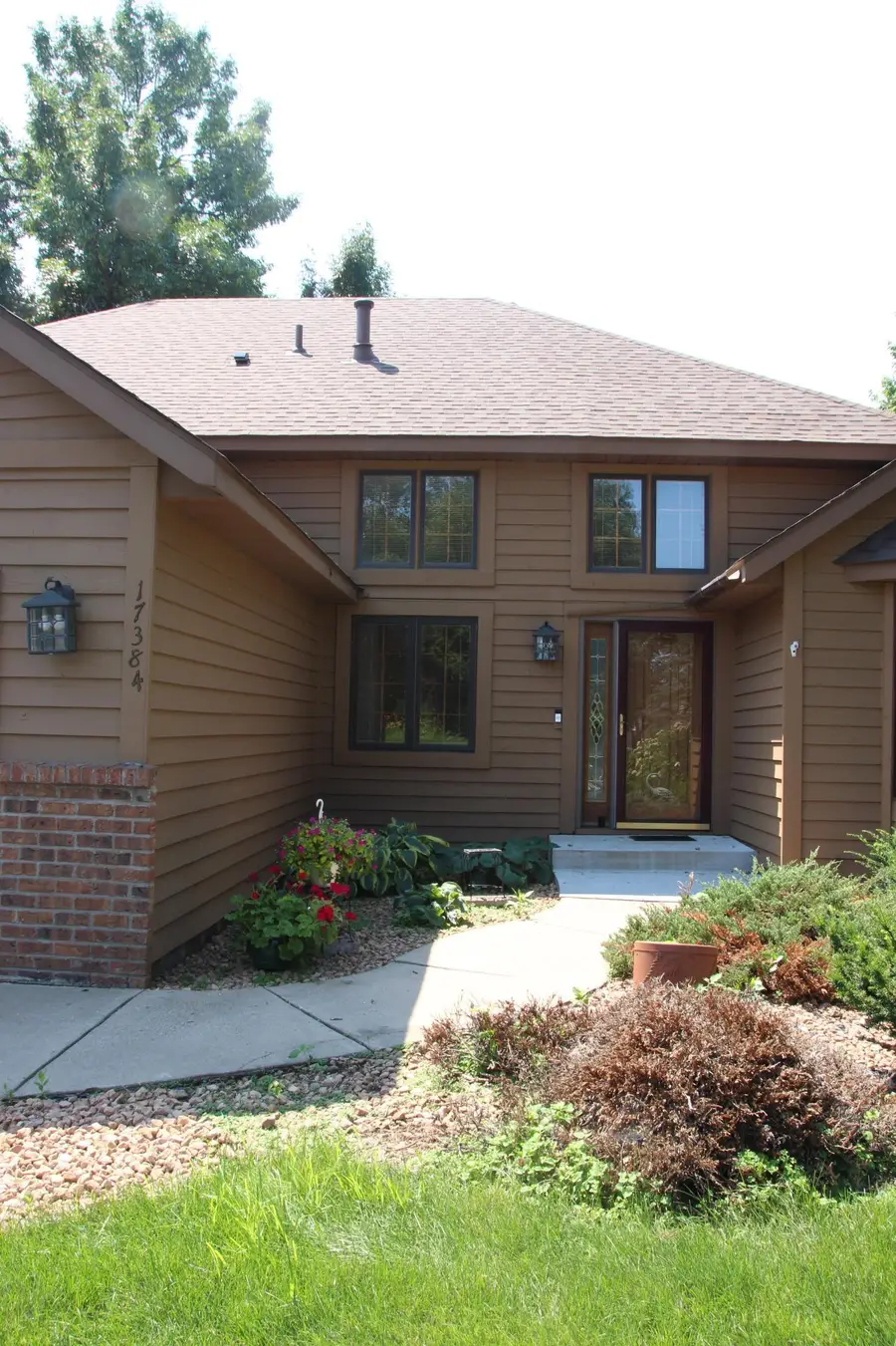 17384 Harding Lane, Lakeville, MN 55044 - Image #2