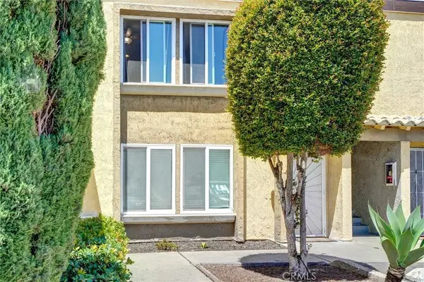 1627 Pentecost #7, San Diego, CA 92105