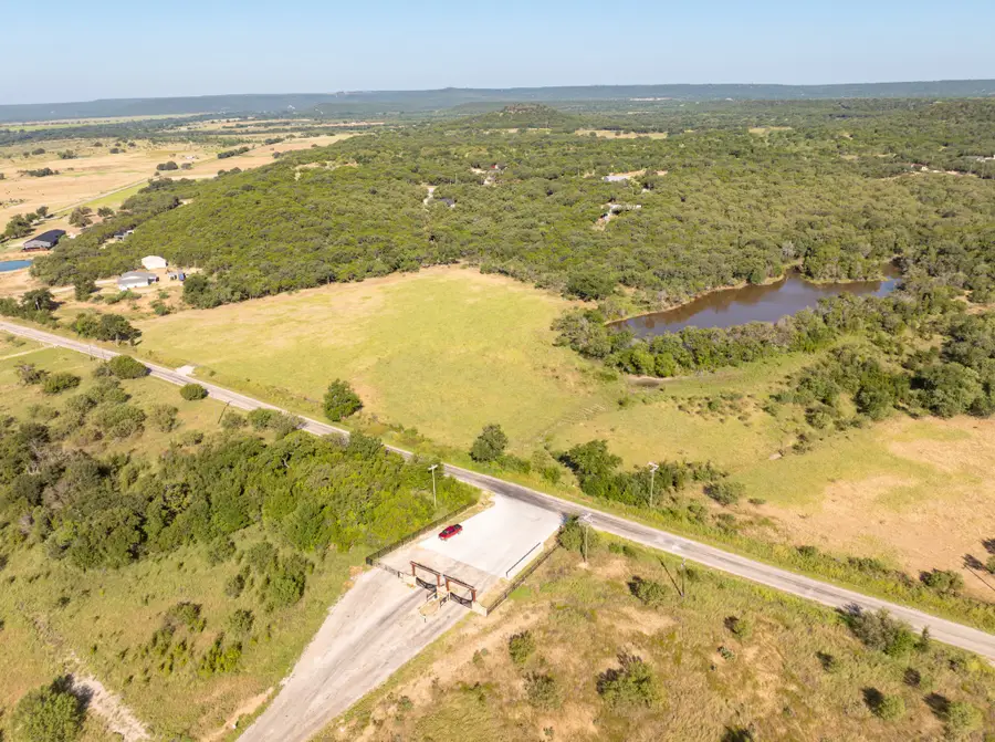 4171 Pleasant Valley Road, Mineral Wells, TX 76067 - Image #3