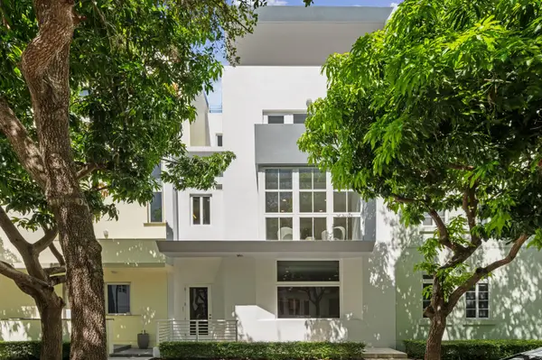 211 Water Way, Miami Beach, FL 33141