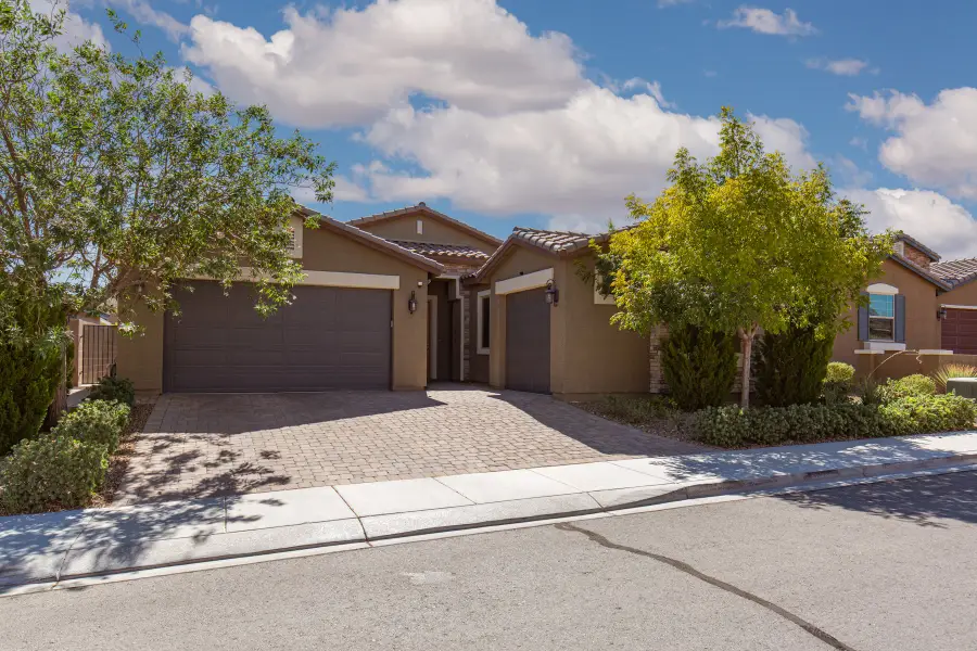 328 S Lisbon Street, Henderson, NV 89015 - #2