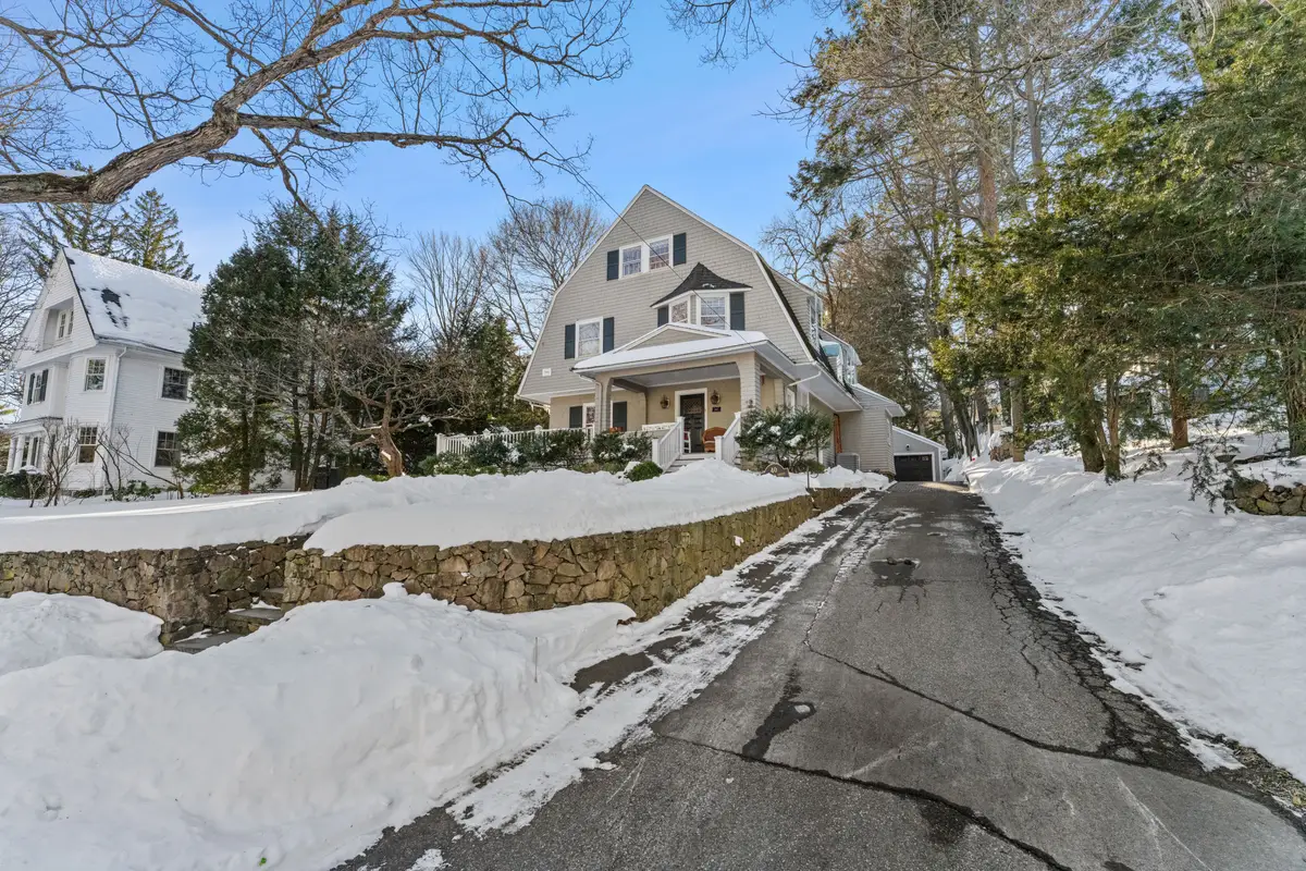 40 Chestnut Street, Wellesley, MA 02481 - Image #1