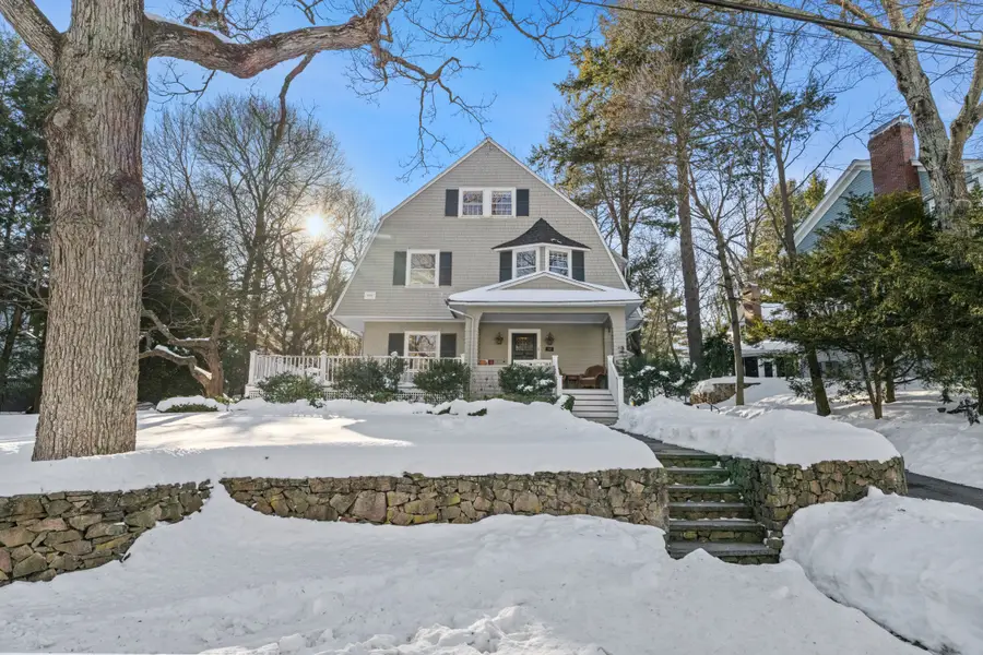 40 Chestnut Street, Wellesley, MA 02481 - Image #2