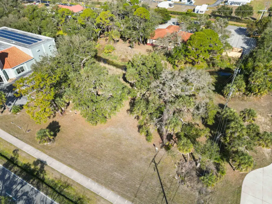 841 E Venice Avenue, Venice, FL 34285 - #3