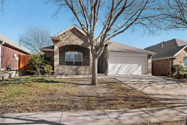 9108 Brinson Drive, Fort Worth, TX 76244