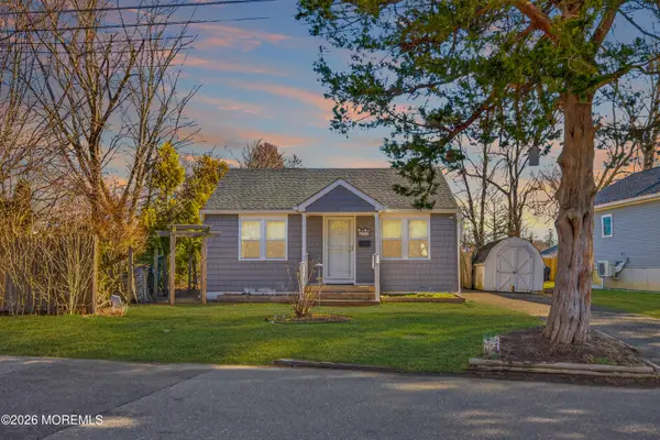 22 Twin Dr, NEW EGYPT, NJ 08533