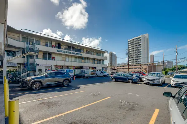 931 University Avenue #308, Honolulu, HI 96826