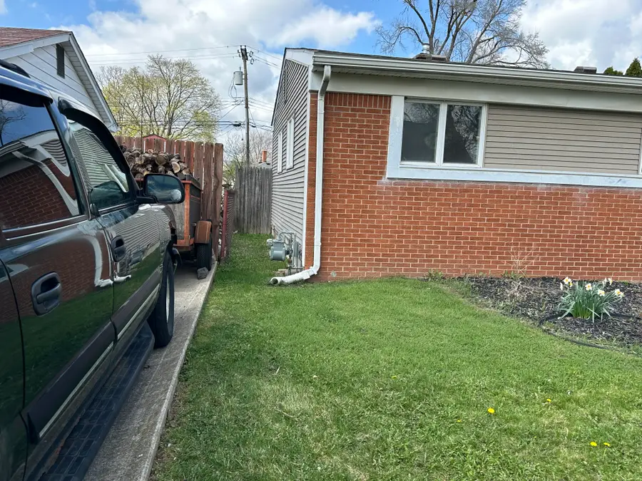 31700 Lafler, Rockwood, MI 48173 - #3